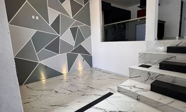 Casa en Renta en Cima Diamante con acabados y espacios de lujo!!!