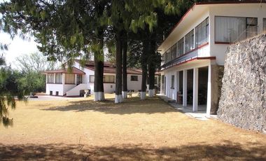 Rancho junto a los de Los Capetillo con 2 casas en el mismo predio