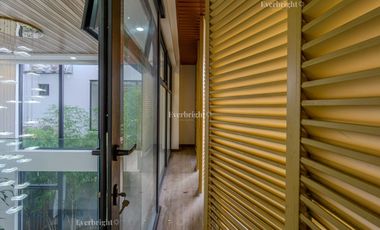 7BR HOUSE  & LOT; MULTINATIONAL VILLAGE - PARANAQUE CITY - FOR SALE / FOR RENT