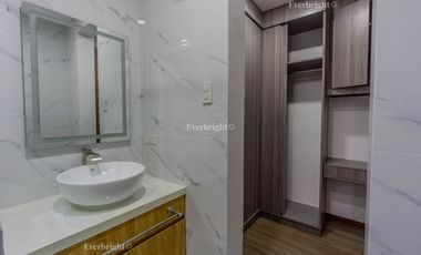7BR HOUSE  & LOT; MULTINATIONAL VILLAGE - PARANAQUE CITY - FOR SALE / FOR RENT