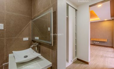 7BR HOUSE  & LOT; MULTINATIONAL VILLAGE - PARANAQUE CITY - FOR SALE / FOR RENT