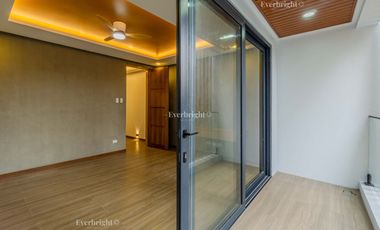 7BR HOUSE  & LOT; MULTINATIONAL VILLAGE - PARANAQUE CITY - FOR SALE / FOR RENT