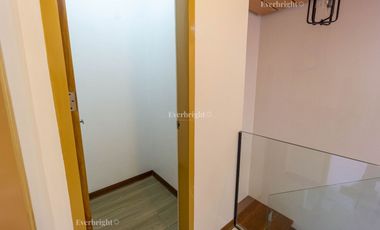 7BR HOUSE  & LOT; MULTINATIONAL VILLAGE - PARANAQUE CITY - FOR SALE / FOR RENT