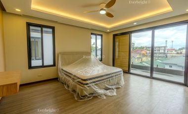 7BR HOUSE  & LOT; MULTINATIONAL VILLAGE - PARANAQUE CITY - FOR SALE / FOR RENT
