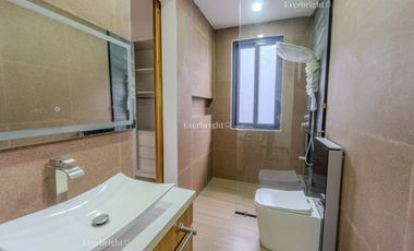 7BR HOUSE  & LOT; MULTINATIONAL VILLAGE - PARANAQUE CITY - FOR SALE / FOR RENT