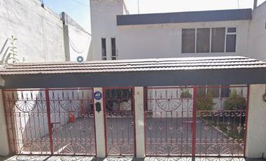 Casa En Remate Bancario En Hda. Sta. Elena, Santa Elena, San Mateo Atenco, Estado De México