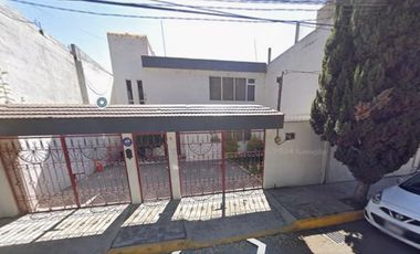 Casa En Remate Bancario En Hda. Sta. Elena, Santa Elena, San Mateo Atenco, Estado De México