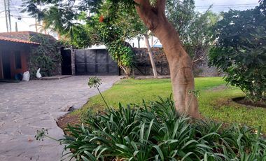 Residencia en Venta, tipo Colonial Mexicano, con excelentes acabados y amplios espacios