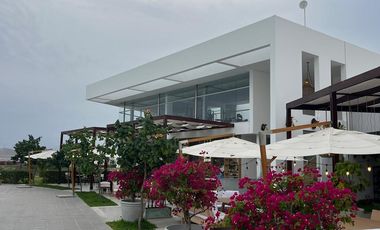 VENDO EXCLUSIVA CASA DE PLAYA DE ESTRENO