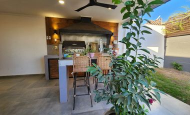 Se vende hermosa casa estilo Georgian, Machali