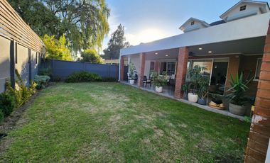 Se vende hermosa casa estilo Georgian, Machali