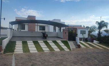CASA EN VENTA EN IXTAPAN DE LA SAL EN RANCHO SAN DIEGO ESTADO DE MEXICO