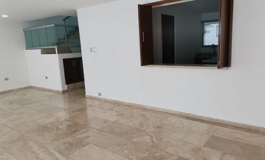 casa en renta Lomas de Angelopolis parque Yucatan