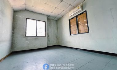 Single House for Sale in Ban Ua Athorn, Mueang Sa Kaeo – Affordable Price, Ideal for Renovation!
