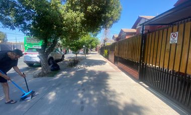INCREIBLE OPORTUNIDAD CASA CON LOCAL COMERCIAL UBICACION PRIVILEGIADA EN LA FLORIDA