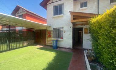 INCREIBLE OPORTUNIDAD CASA CON LOCAL COMERCIAL UBICACION PRIVILEGIADA EN LA FLORIDA
