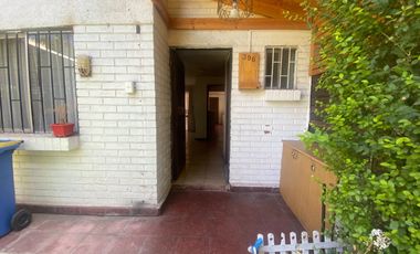 INCREIBLE OPORTUNIDAD CASA CON LOCAL COMERCIAL UBICACION PRIVILEGIADA EN LA FLORIDA