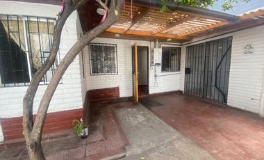 INCREIBLE OPORTUNIDAD CASA CON LOCAL COMERCIAL UBICACION PRIVILEGIADA EN LA FLORIDA