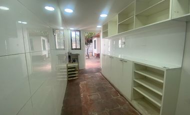 INCREIBLE OPORTUNIDAD CASA CON LOCAL COMERCIAL UBICACION PRIVILEGIADA EN LA FLORIDA