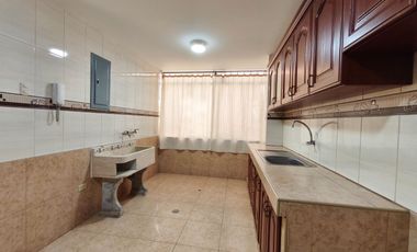 Departamento  de 2 Dorm. en la mejor zona de Los Olivos