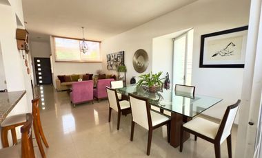 Casa en El Acantilado Frente a Las Cañadas Zapopan Jal.