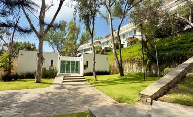 Casa en El Acantilado Frente a Las Cañadas Zapopan Jal.
