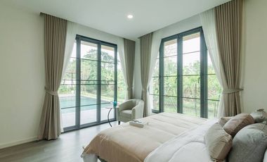 For Sale: 8.9 million baht. Water front pool villa in Saraphi for sale. Ideal to live in yourself or rent out as an investment property for 7.5-8% ren