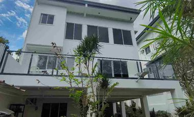 Fairview Village Talisay Cebu 316sqm House and Lot with 3 Carport and 5 Bedrooms