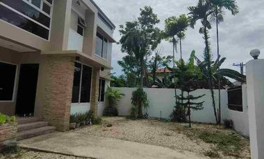 Fairview Village Talisay Cebu 316sqm House and Lot with 3 Carport and 5 Bedrooms