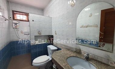 Detached house 2 story, Muang Thong Village 4, near Punnawithi BTS Station, with built-in furniture