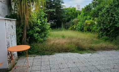 Amplia Casa - Zona Parque - Calle San Lorenzo -