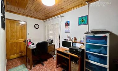 LLAYLLAY - SE VENDE PARCELA CON CASA Y GALPON