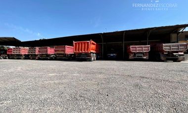 LLAYLLAY - SE VENDE PARCELA CON CASA Y GALPON