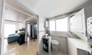 Apartamento en venta  Portal de Modelia 2- 77m2, Parqueadero $399.000.000 -Cel.: 321237----