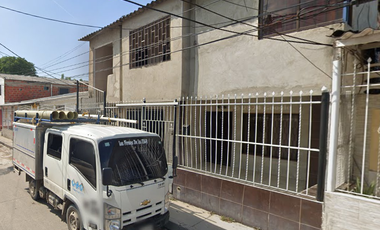 CASA EN REMATE BARRIO MANUELA BELTRAM SOLEDAD OPRTUNIDAD UNICA