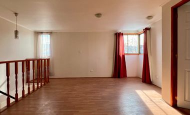 Venta Casa/ Parque San Fco/ Maipu