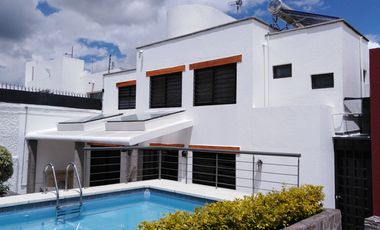 SE ESCUCHAN OFERTAS VENTA Casa con ALBERCA en Real de Juriquilla Querétaro