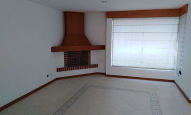 SE ESCUCHAN OFERTAS VENTA Casa con ALBERCA en Real de Juriquilla Querétaro