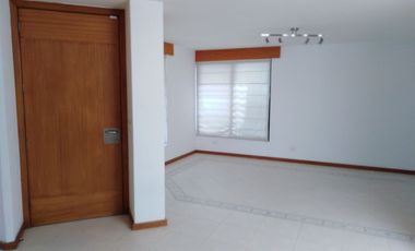 SE ESCUCHAN OFERTAS VENTA Casa con ALBERCA en Real de Juriquilla Querétaro