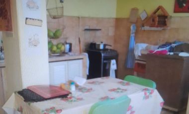 VENTA CASA DOS PLANTAS-OPCION DE LOCAL COMERCIAL