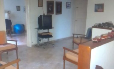 VENTA CASA DOS PLANTAS-OPCION DE LOCAL COMERCIAL
