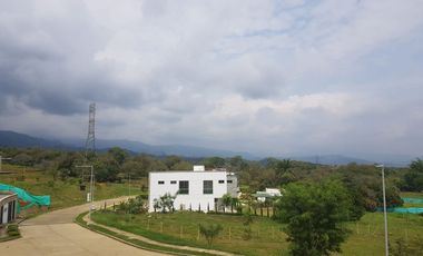 VENTA DE LOTE CONCOMINIO GAUDI-PANCE