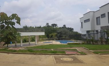 VENTA DE LOTE CONCOMINIO GAUDI-PANCE