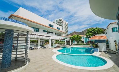 HERMOSA CASA RESIDENCIAL PARA VENTA EN CONJUNTO AQUA MARINA