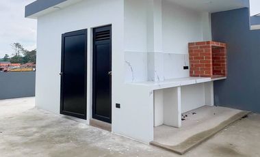 CASA EN VENTA EN URBANIZACION VALLE BOMBOLI
