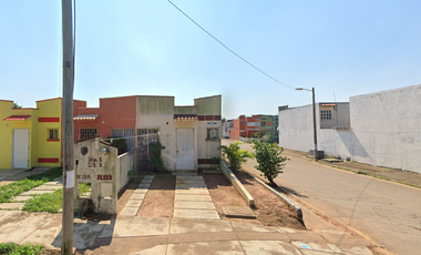 CASA EN AV. LAS OLAS, COSOLEACAQUE, VERACRUZ. ¡NO CREDITOS!