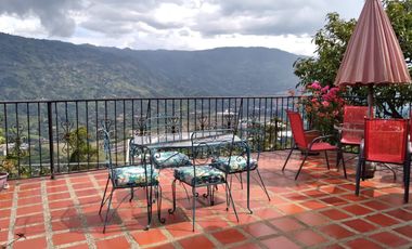 Venta hermosa Casa Finca, Vereda Filo Verde, Barbosa Antioquia.