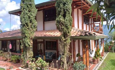 Venta hermosa Casa Finca, Vereda Filo Verde, Barbosa Antioquia.
