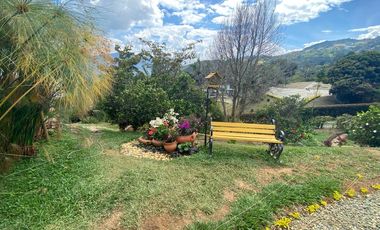 Venta hermosa Casa Finca, Altos de Villa Roca, Copacabana Antioquia.