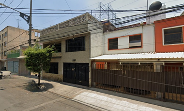 Casa 🏡 de oportunidad Poniente 54 no.3383, Obrero Popular, Ciudad de México, CDMX, México   💵
